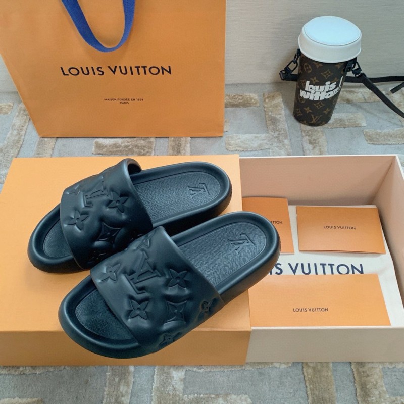 LV Unisex Waterfront Slippers