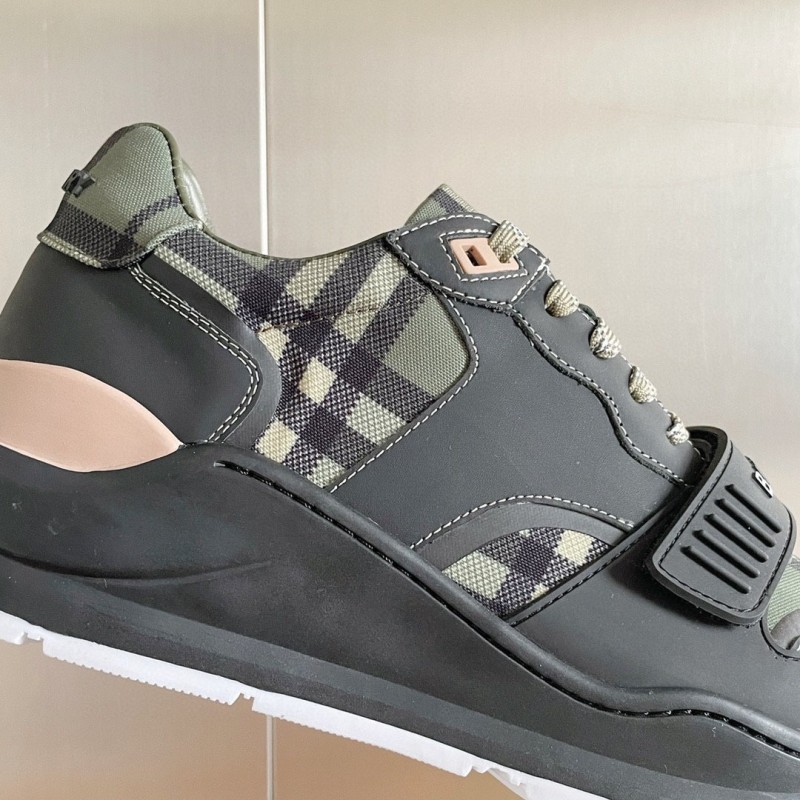 Burberry Vintage Unisex Sneaker