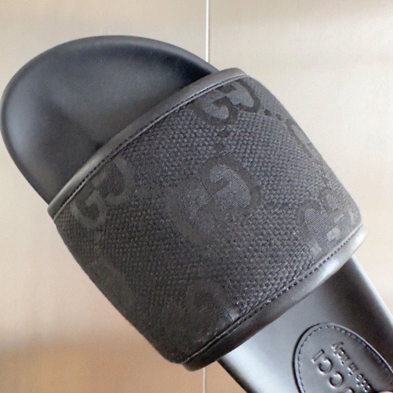 Gucci Unisex Sandals