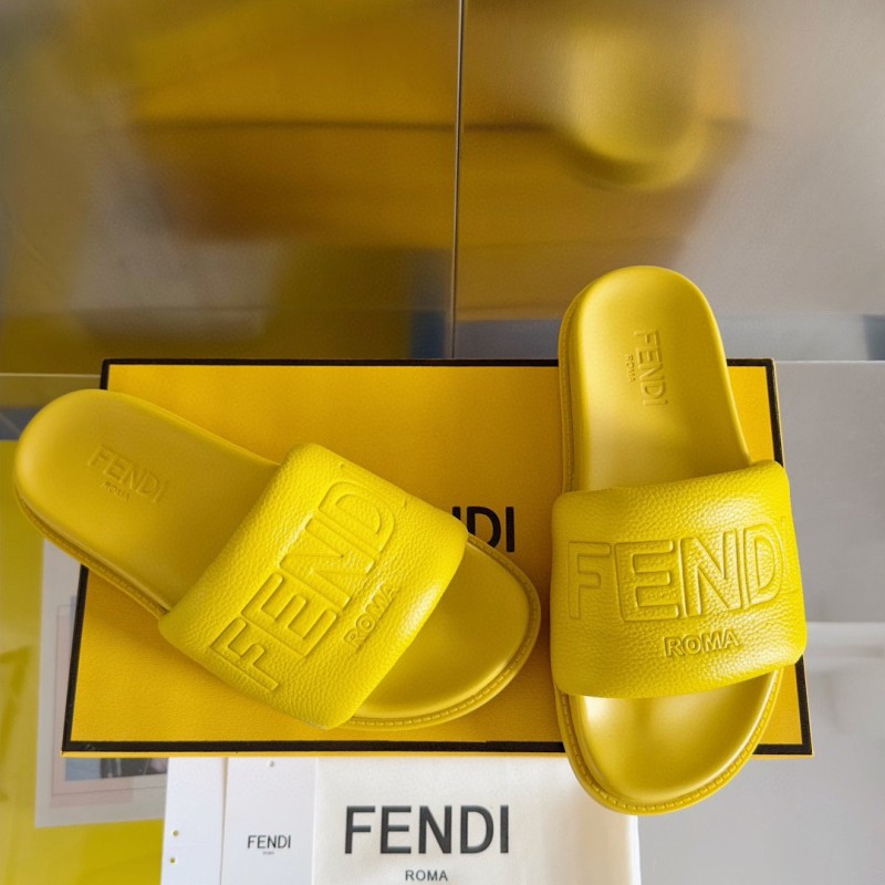 Fendi Roma Unisex Sandals