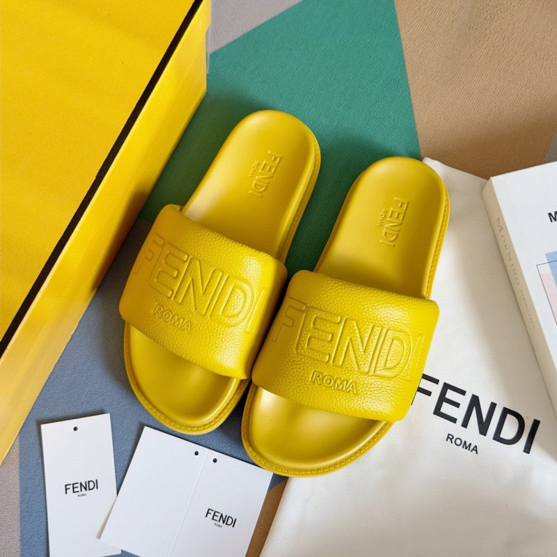 Fendi Roma Unisex Sandals