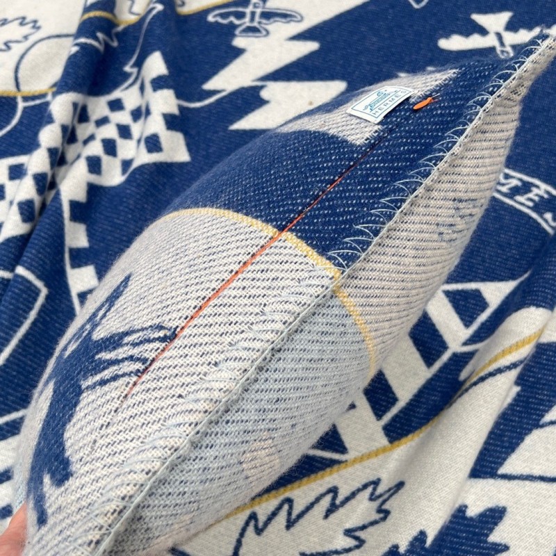 Hermes Blanket & Pillow