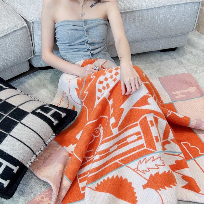Hermes Blanket & Pillow