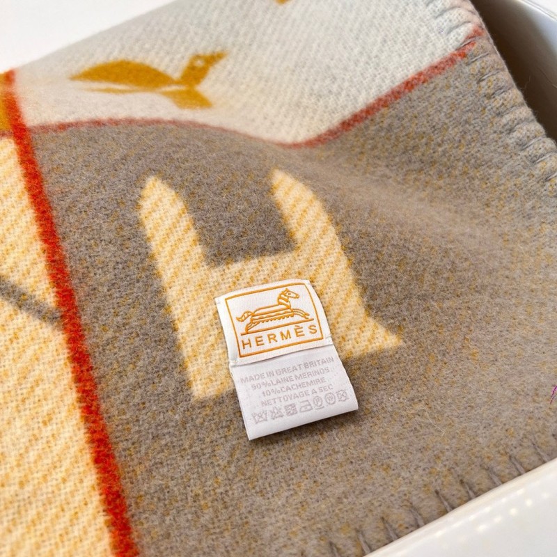 Hermes Blanket & Pillow