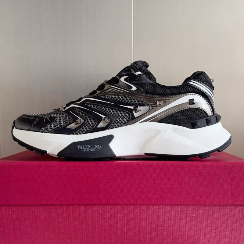 Valentino True Act Unisex Sneaker