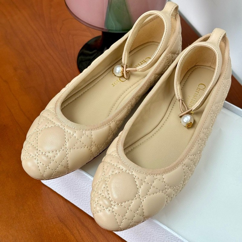 Dior Flat