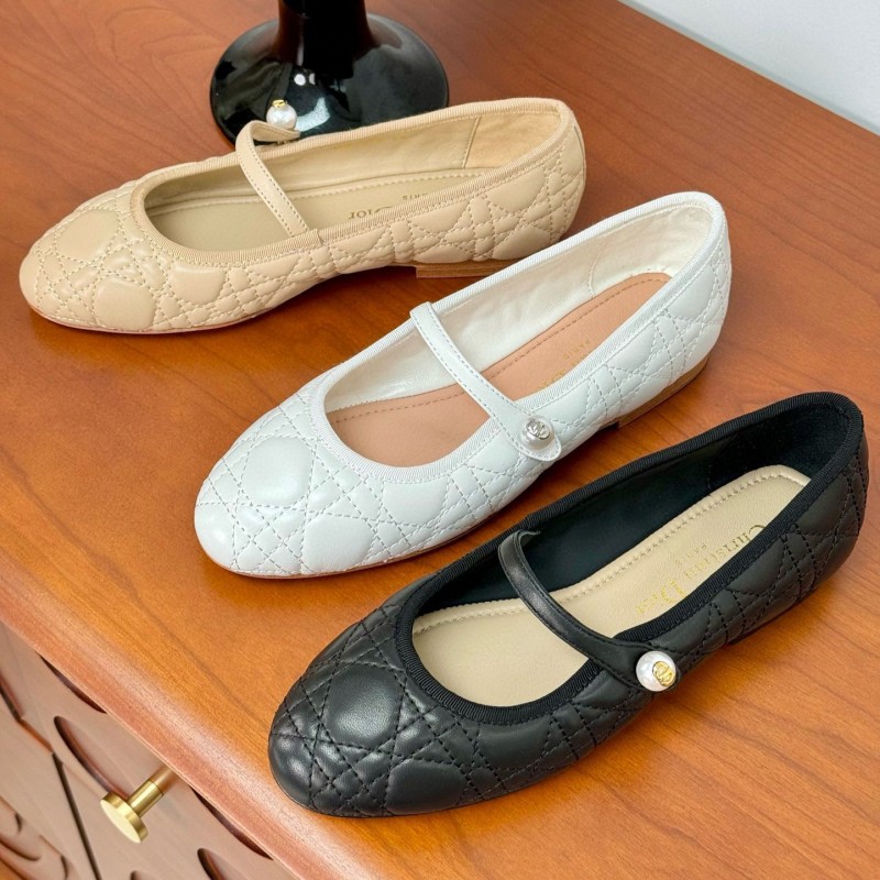 Dior Flat