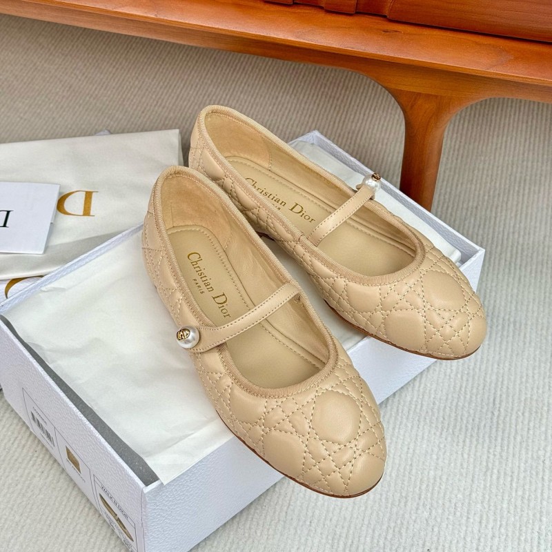 Dior Flat