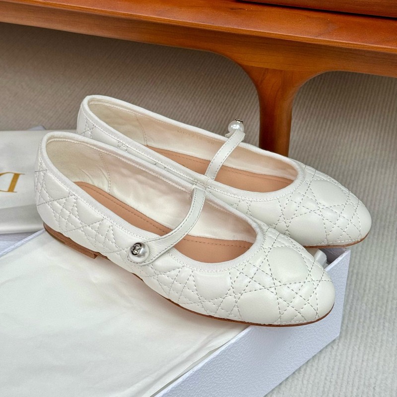 Dior Flat