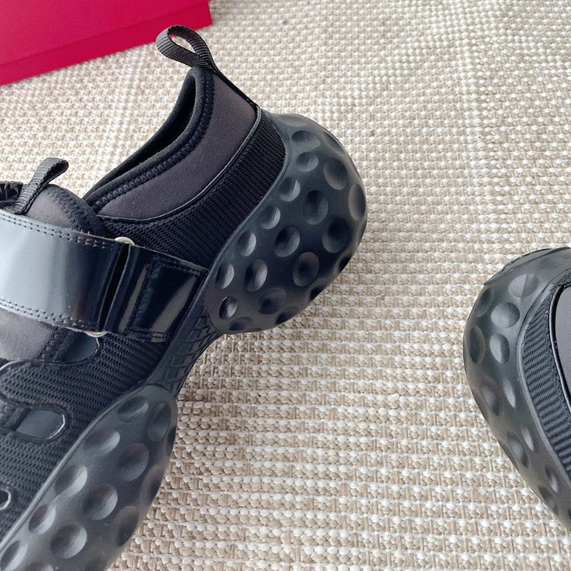 Roger Vivier Viv' Run Sneaker