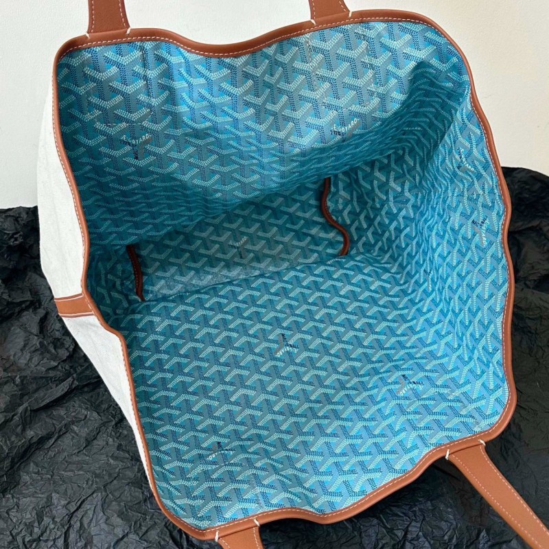 Goyard Tote