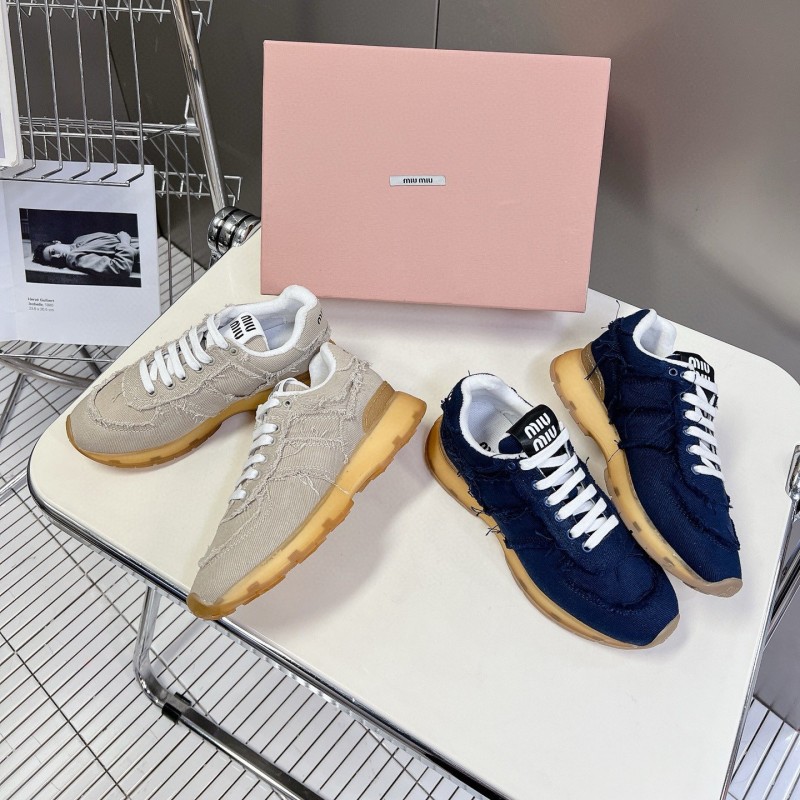 MiuMiu Sneaker