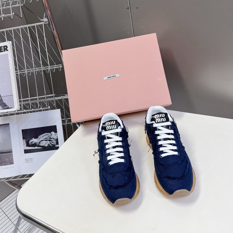 MiuMiu Sneaker