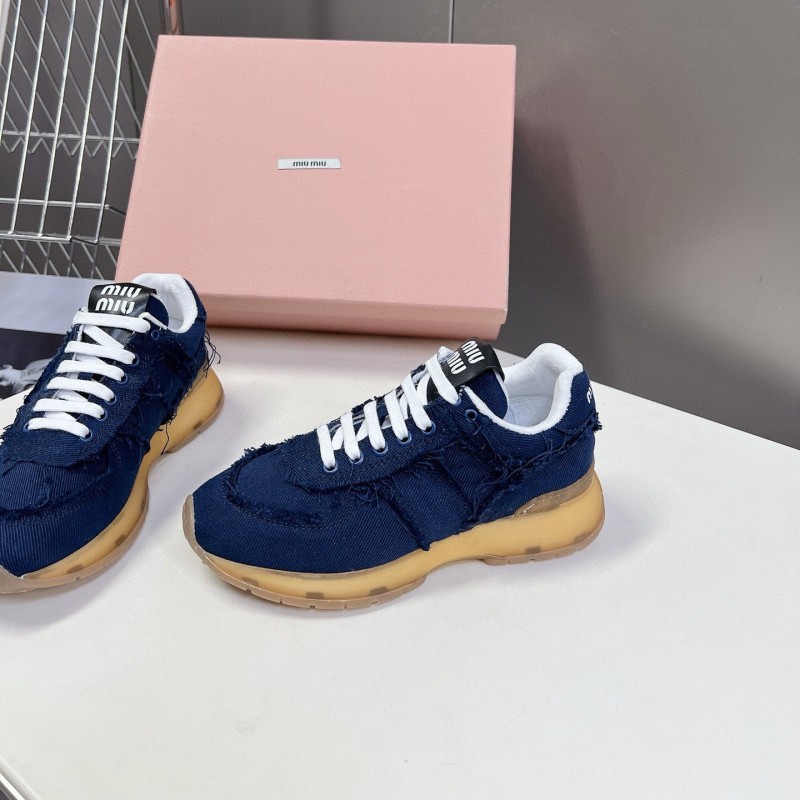 MiuMiu Sneaker