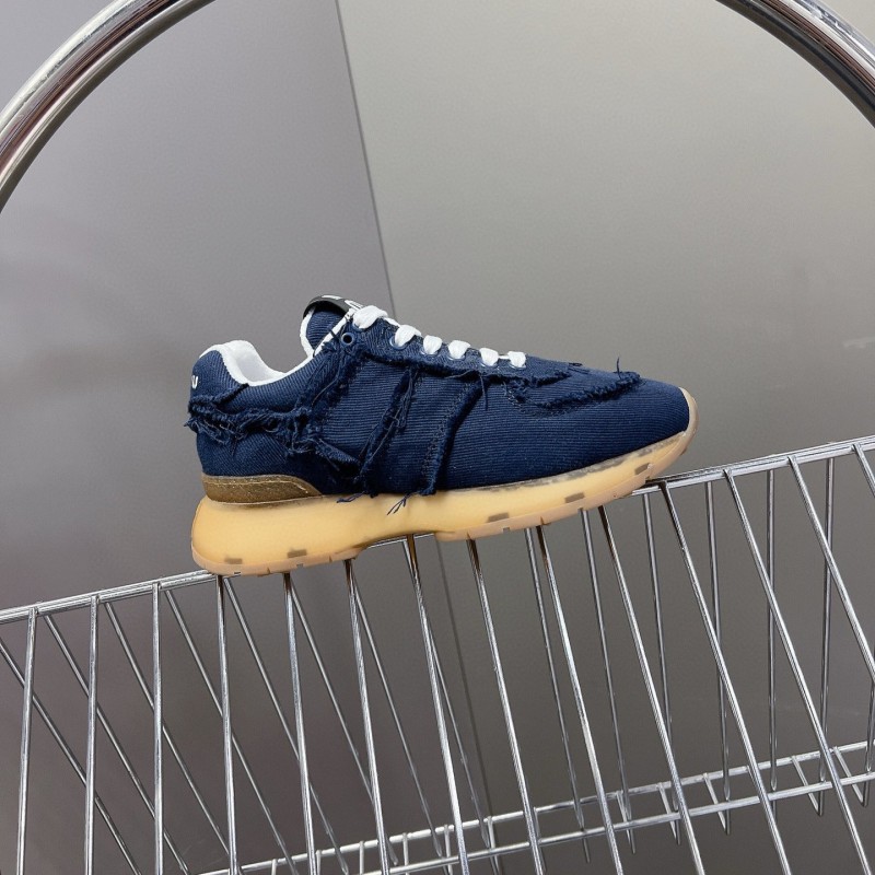 MiuMiu Sneaker