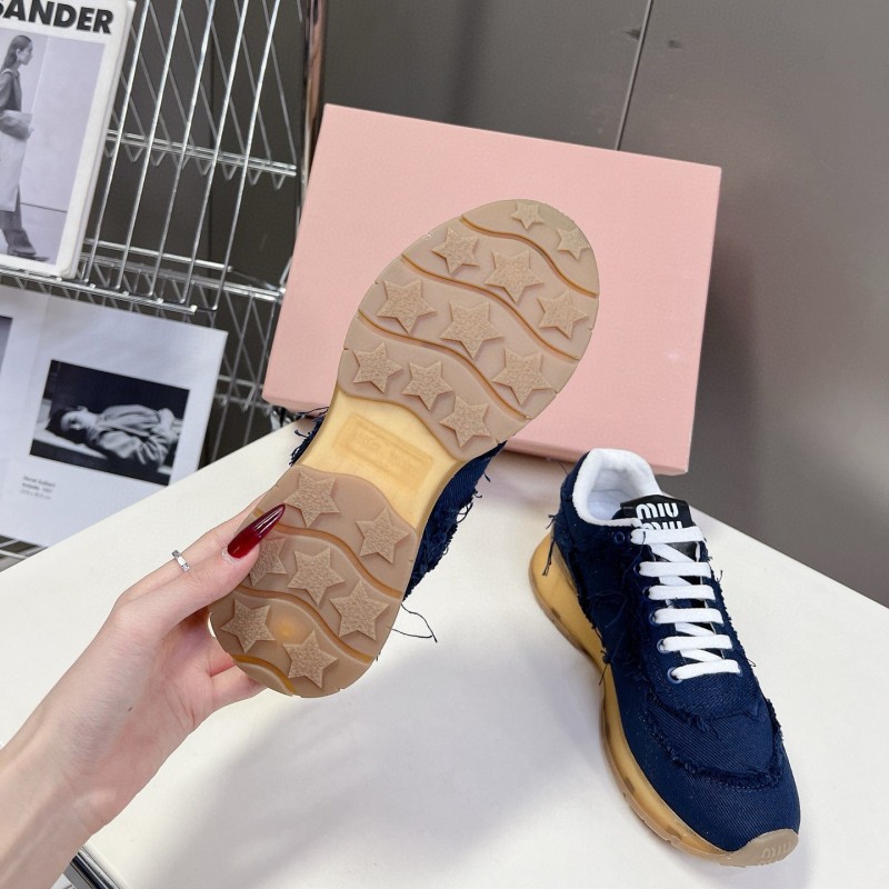 MiuMiu Sneaker