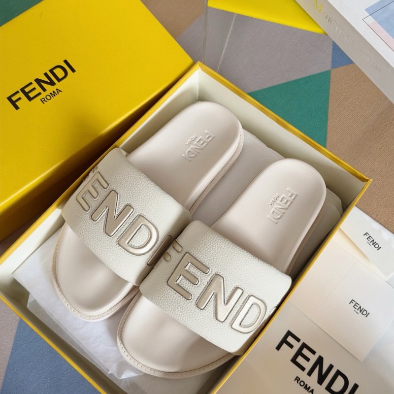 Fendi Unisex Slippers