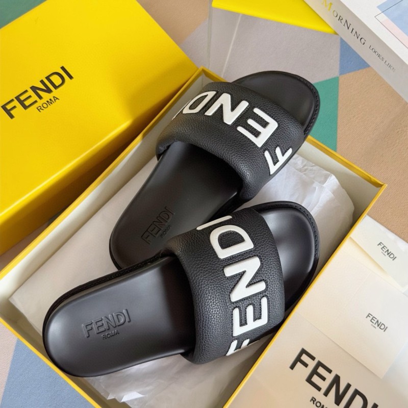 Fendi Unisex Slippers