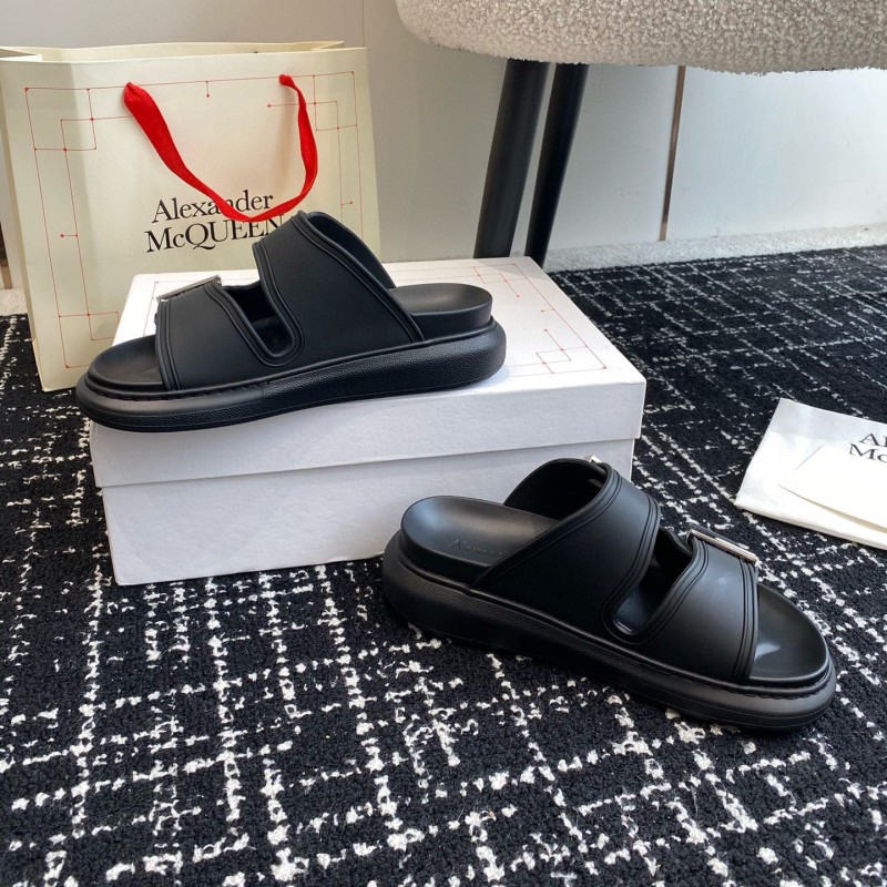 Balenciaga Unisex Slippers