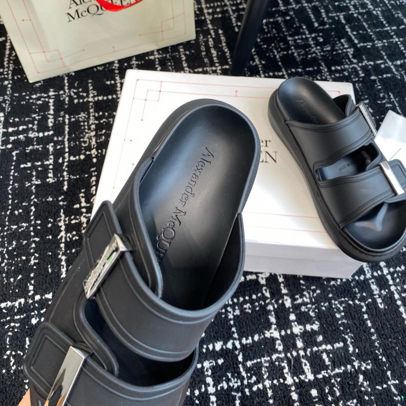 Balenciaga Unisex Slippers