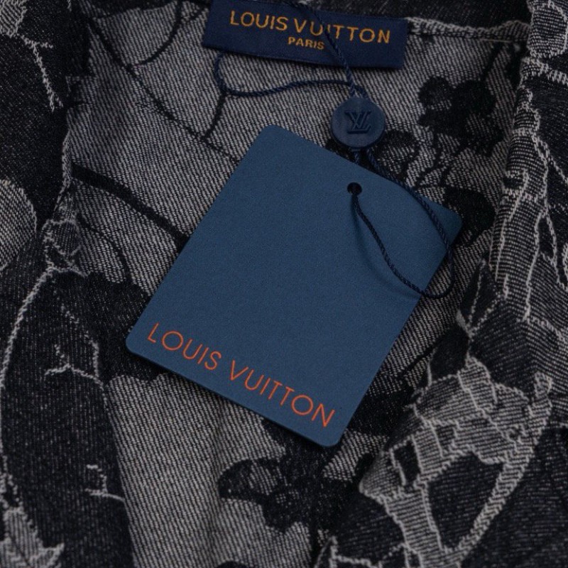 LV Unisex Shirt & Shorts