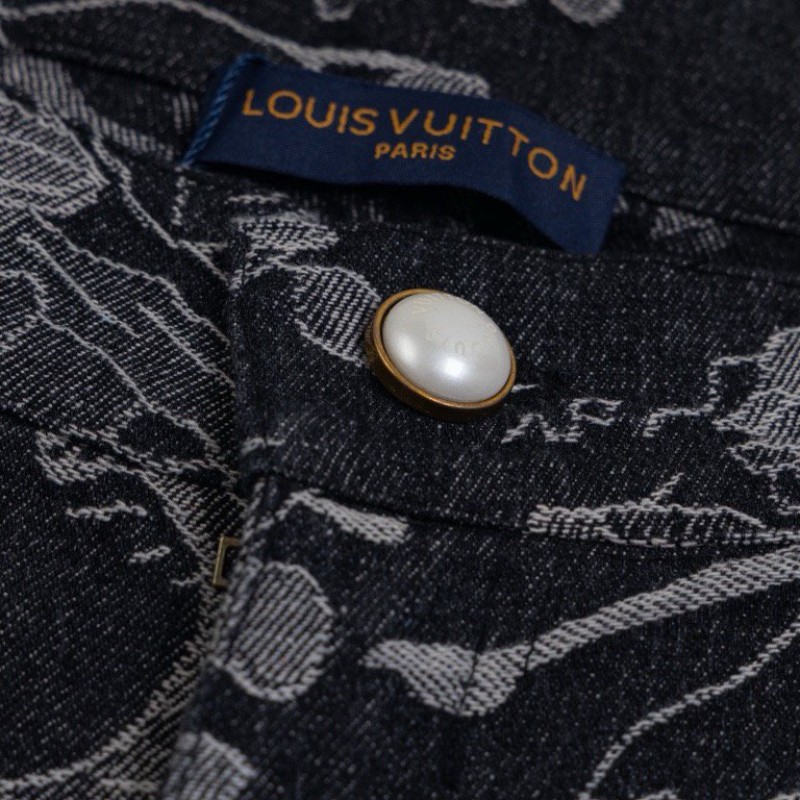 LV Unisex Shirt & Shorts