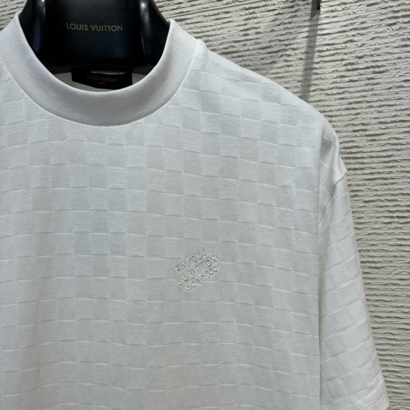 LV Tee