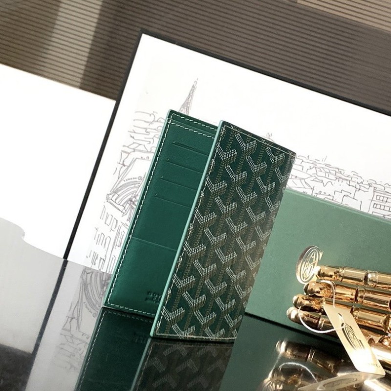 Goyard Passpord Holder