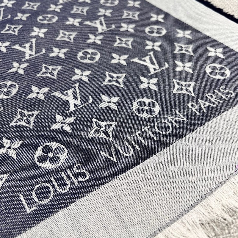 LV Shawl