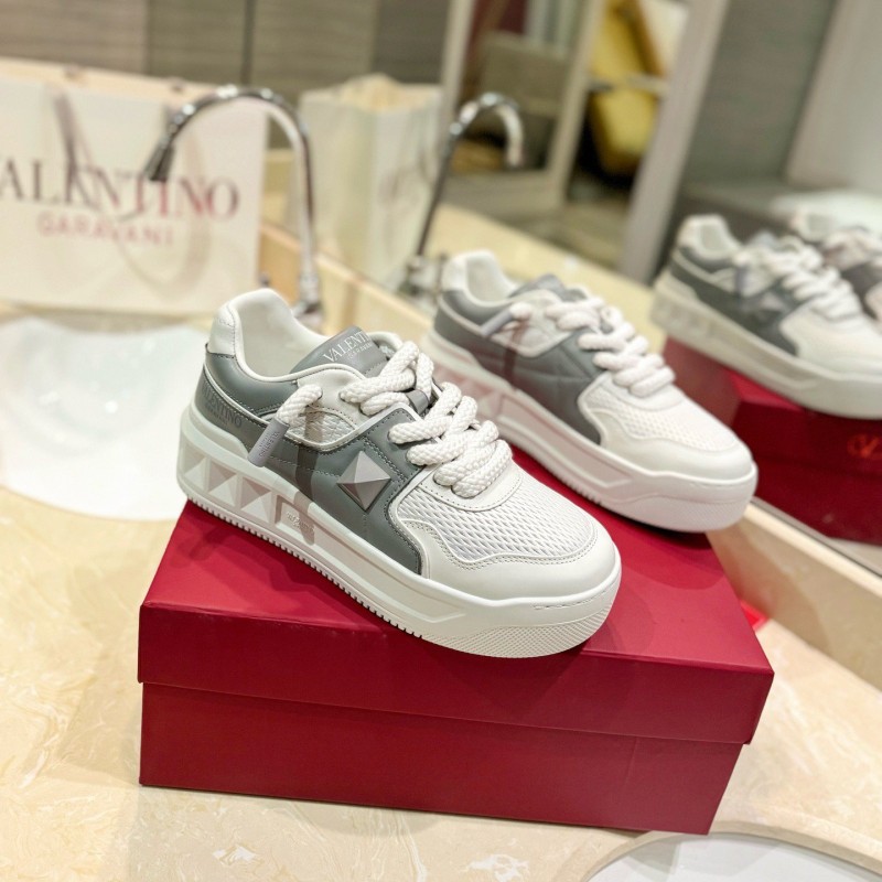 Valentino Unisex Sneaker