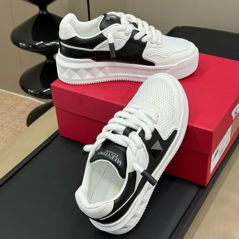 Valentino Unisex Sneaker