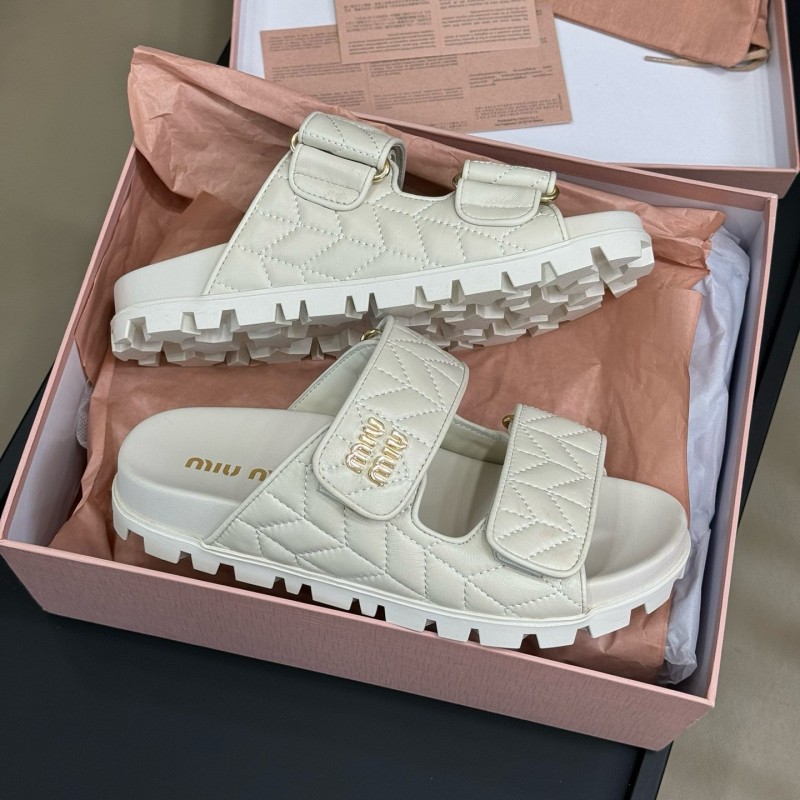 MiuMiu Slippers / Sandals