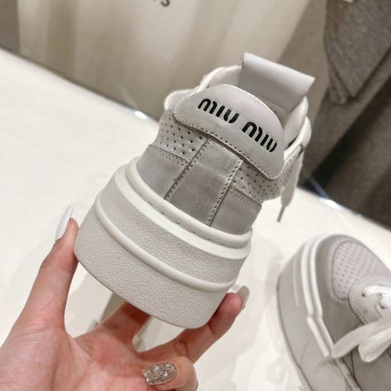 MiuMiu Sneaker