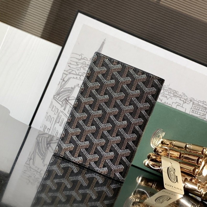 Goyard Passport Holder
