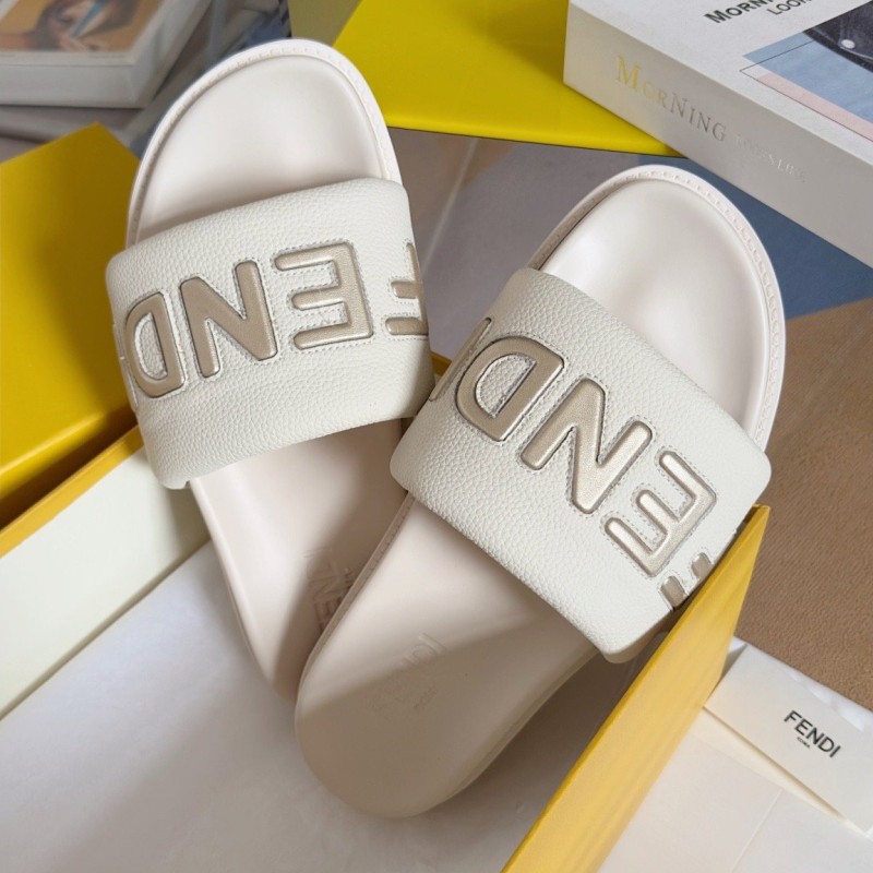 Fendi Unisex Sandals