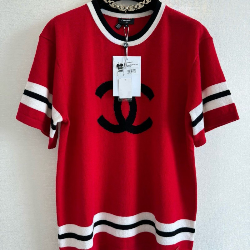 Chanel Unisex Cashmere Tee