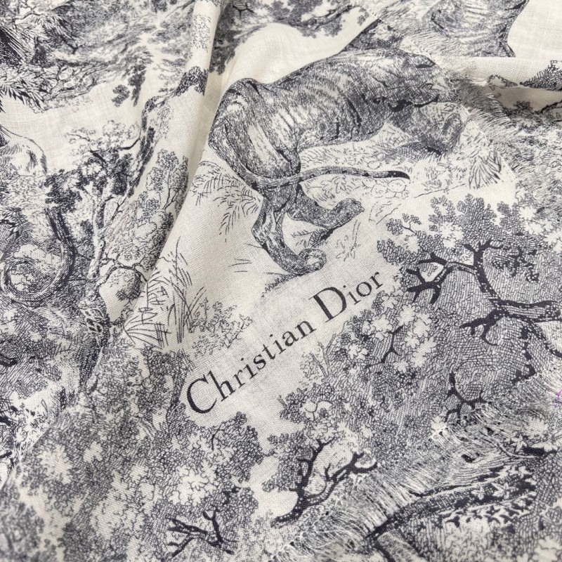 Dior Shawl