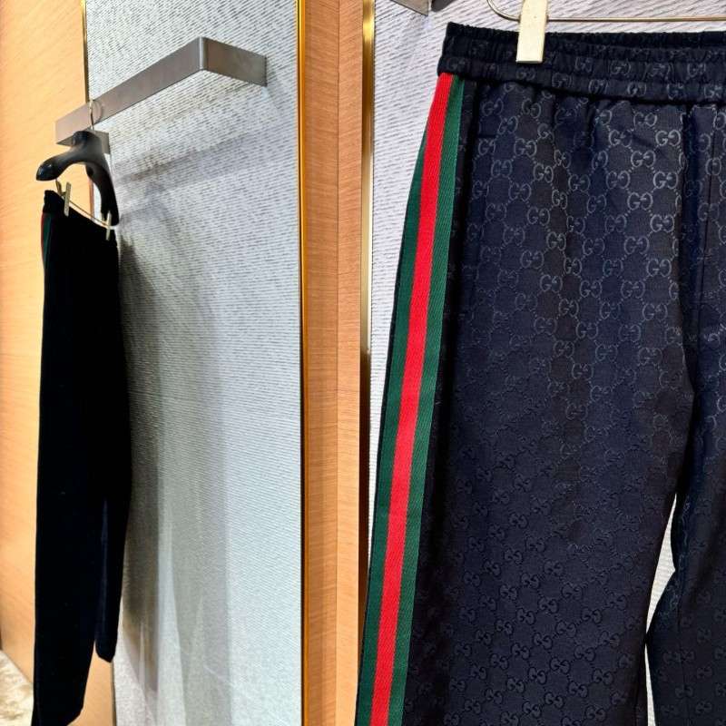 Gucci Unisex Pants