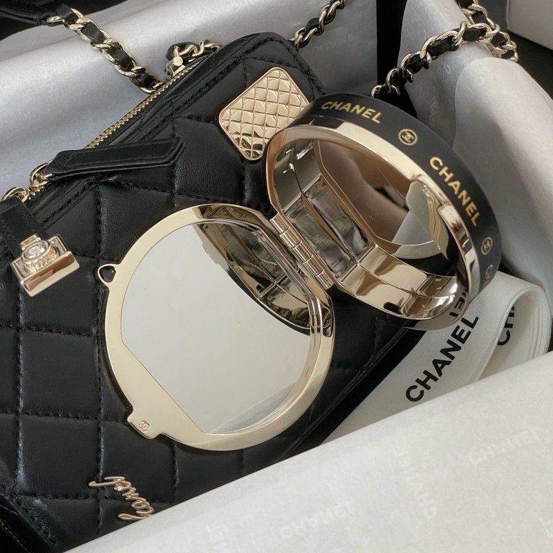 Chanel 相机包