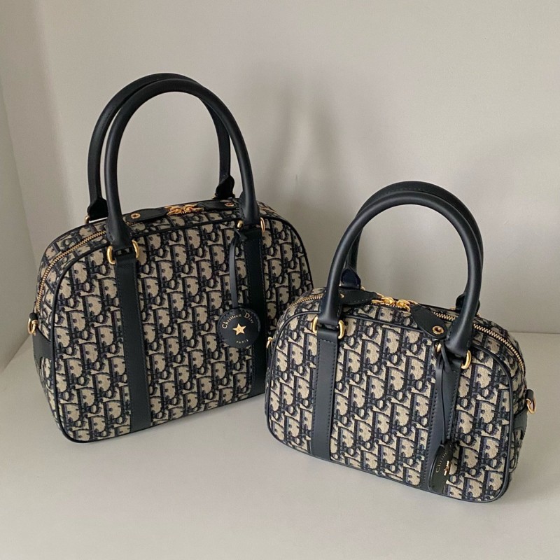 Dior D-Vibe 保龄球包