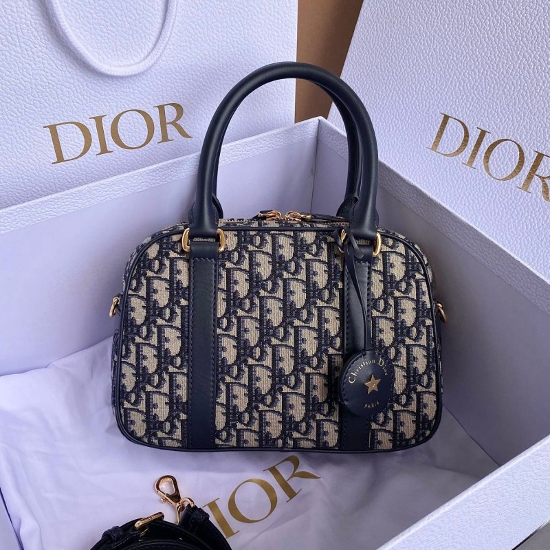 Dior D-Vibe 保龄球包