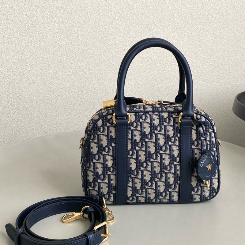 Dior D-Vibe 保龄球包