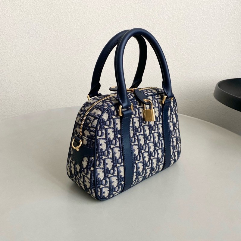 Dior D-Vibe 保龄球包