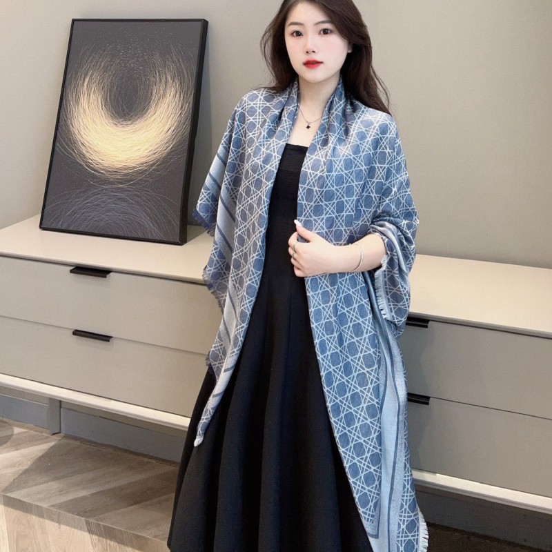 Dior Shawl