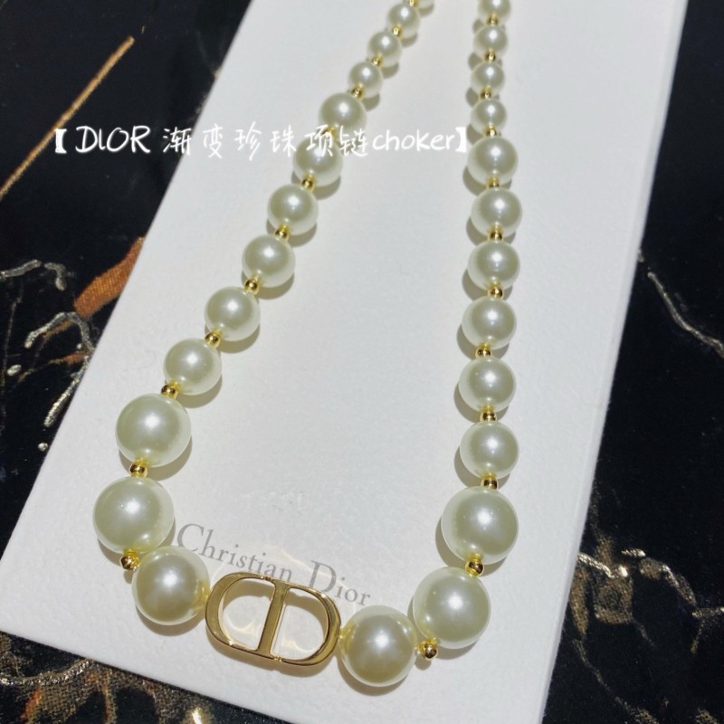 Dior Necklace