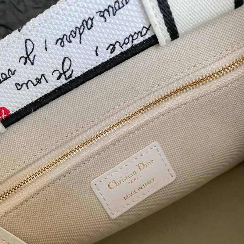 Dior Book Tote (七夕限定）