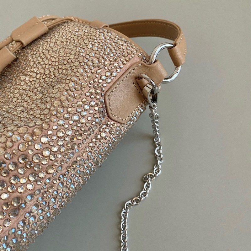 MiuMiu 满钻水桶包