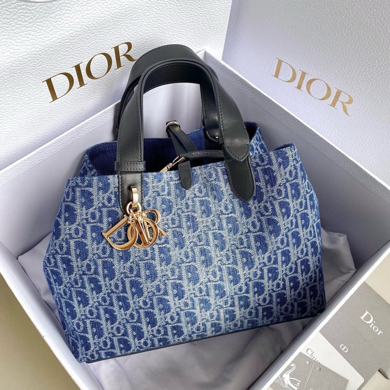 Dior Toujours
