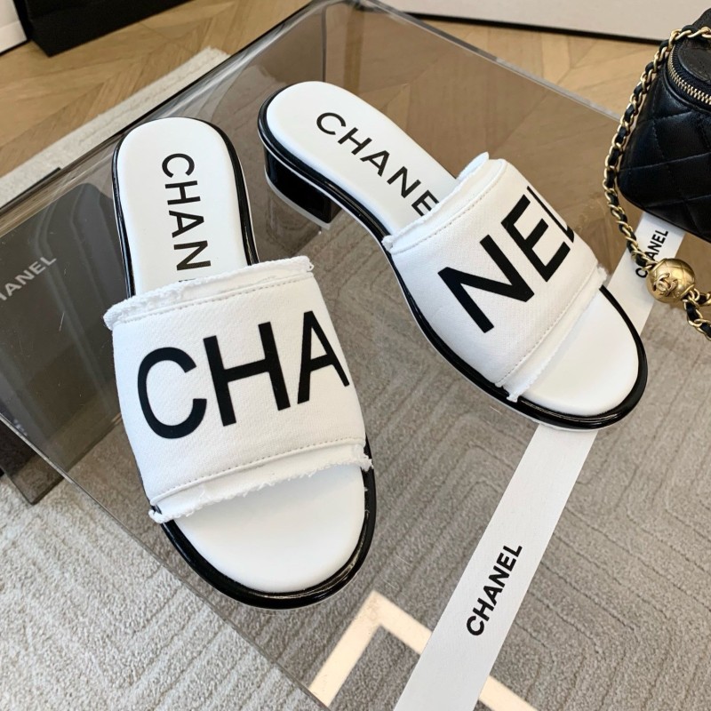 Chanel Sneaker