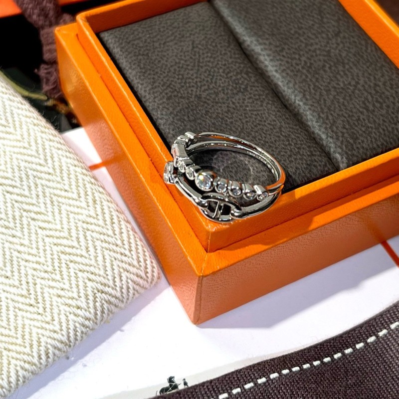 Hermes Ring